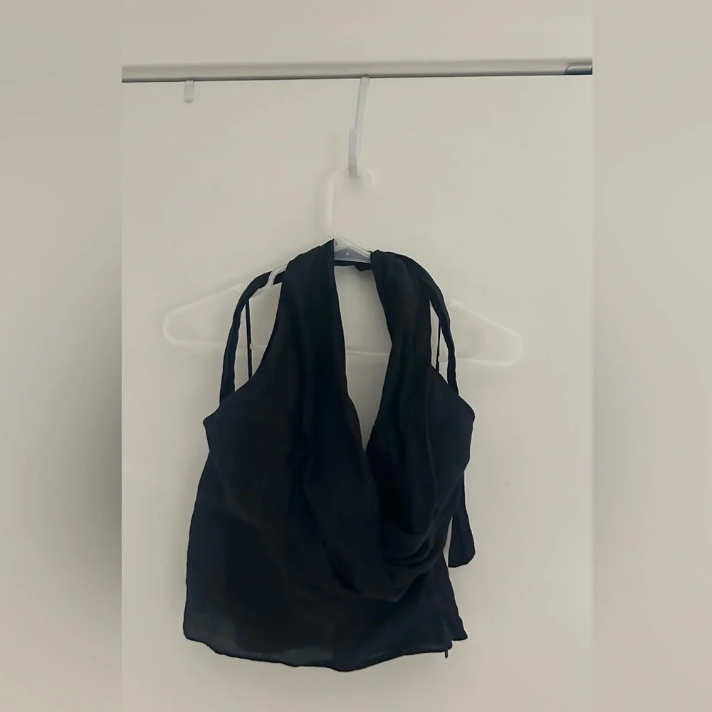 Aritzia Wilfred Martini Linen halter top - Picture 2 of 4